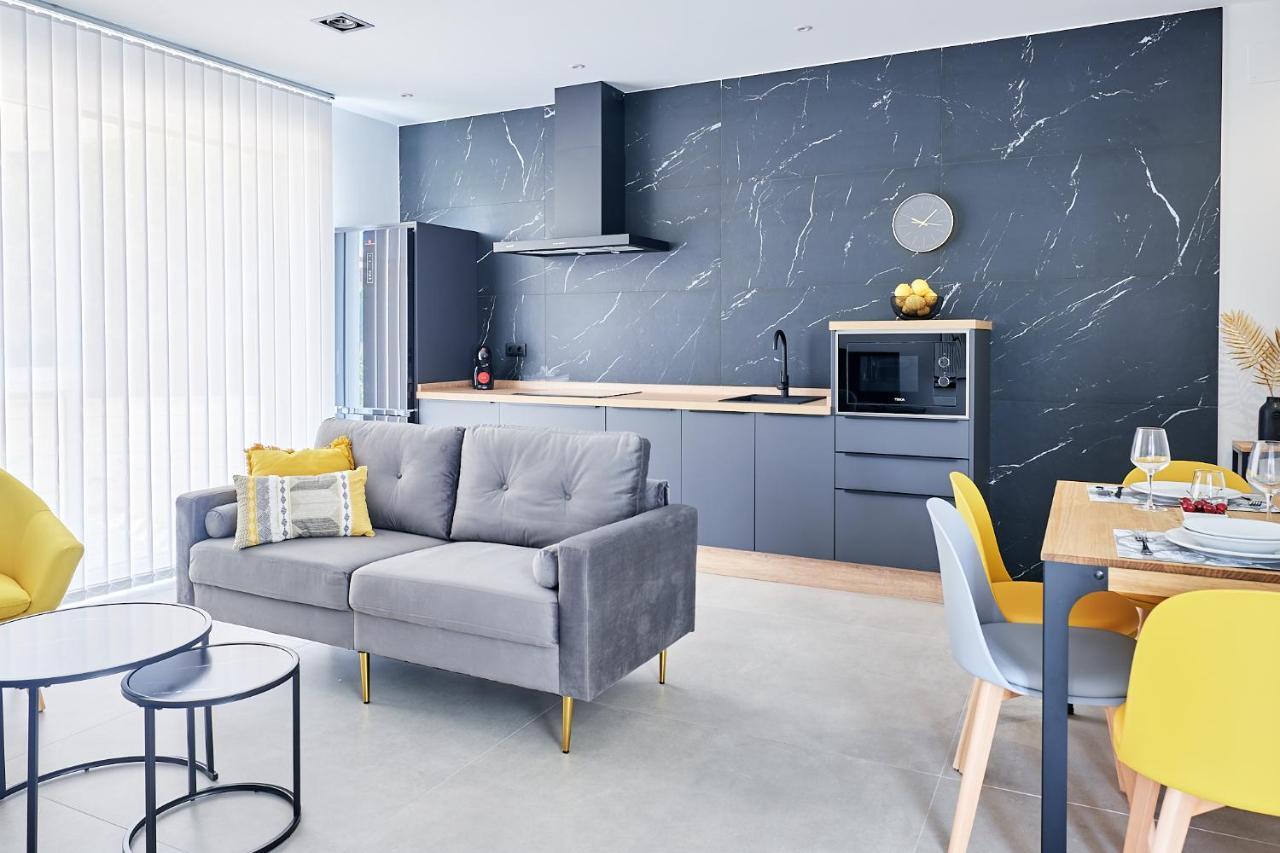 9 Nidos Centrica Suites - Nuevo 플라센시아 외부 사진