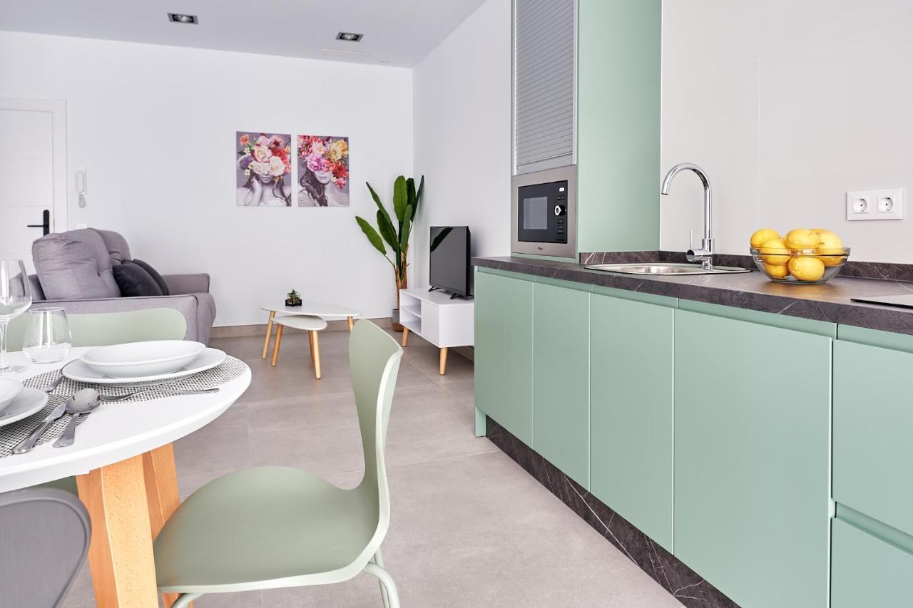 9 Nidos Centrica Suites - Nuevo 플라센시아 외부 사진