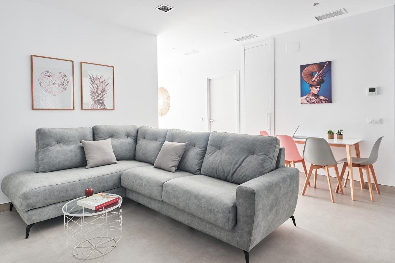 9 Nidos Centrica Suites - Nuevo 플라센시아 외부 사진